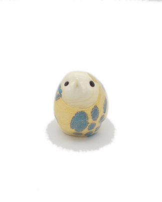 Murano glass small ivory bird with blue specks and gold foil