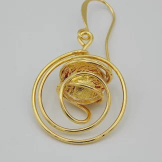 Swirled gold plated rhodium earring with red gold Murano glass bead