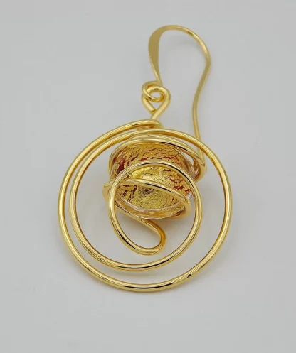 Swirled gold plated rhodium earring with red gold Murano glass bead