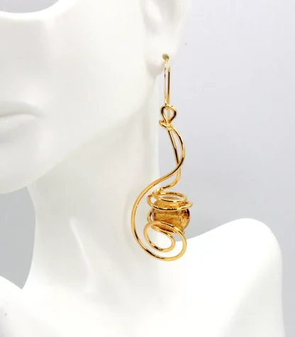 Arabesque Golden Earrings Gold Red Bead