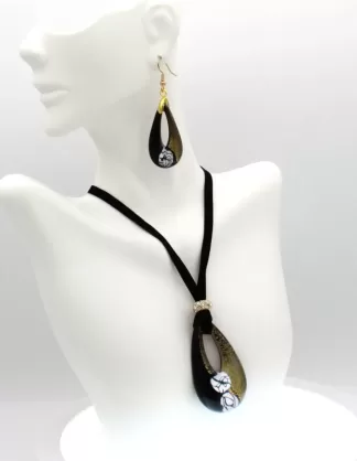 Black and gold Murano glass pendant and necklace set with detailed glass insertion and bling