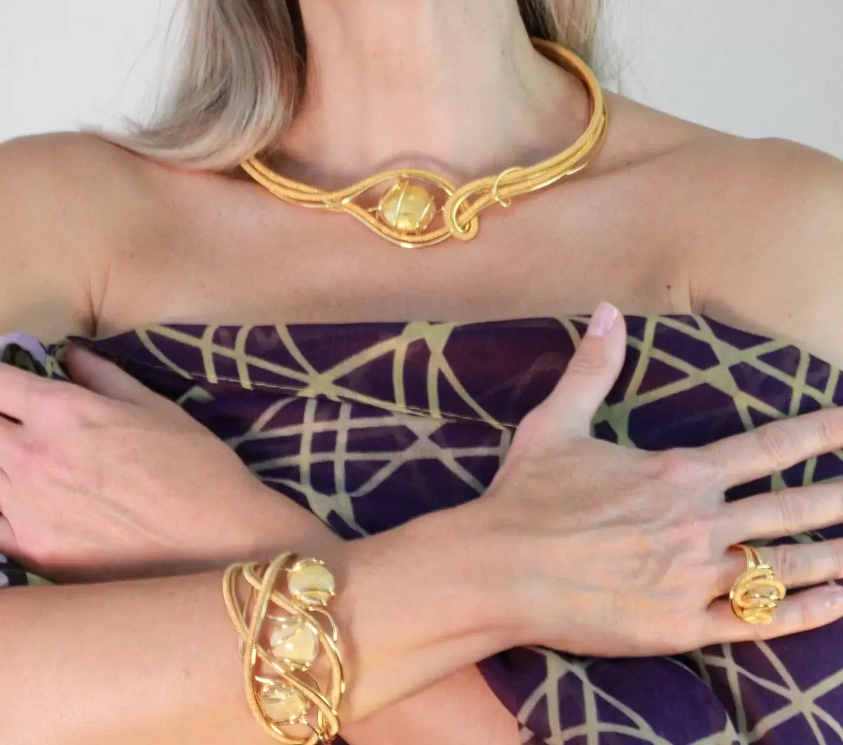 Gold set necklace, ring, bracelet in wrapped wire, statement set with gold Murano glass beads