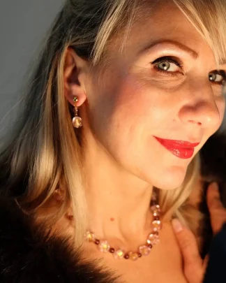 Murano glass pink glass beads with gold nuggets and matching earring