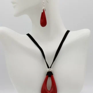 large red Murano glass drop pendant with a touch of bling and matching earrings