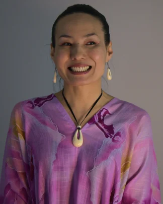 Murano glass cream white large pendant on a black velvet cord and earring set