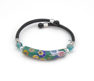 Green millefiori snap bracelet with leather band