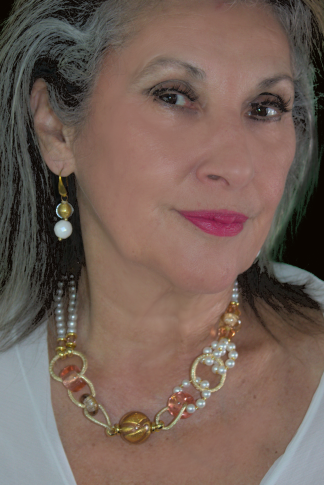 Murano pearl and glass necklace