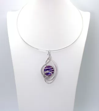 arabesque-pendant-silver-purple